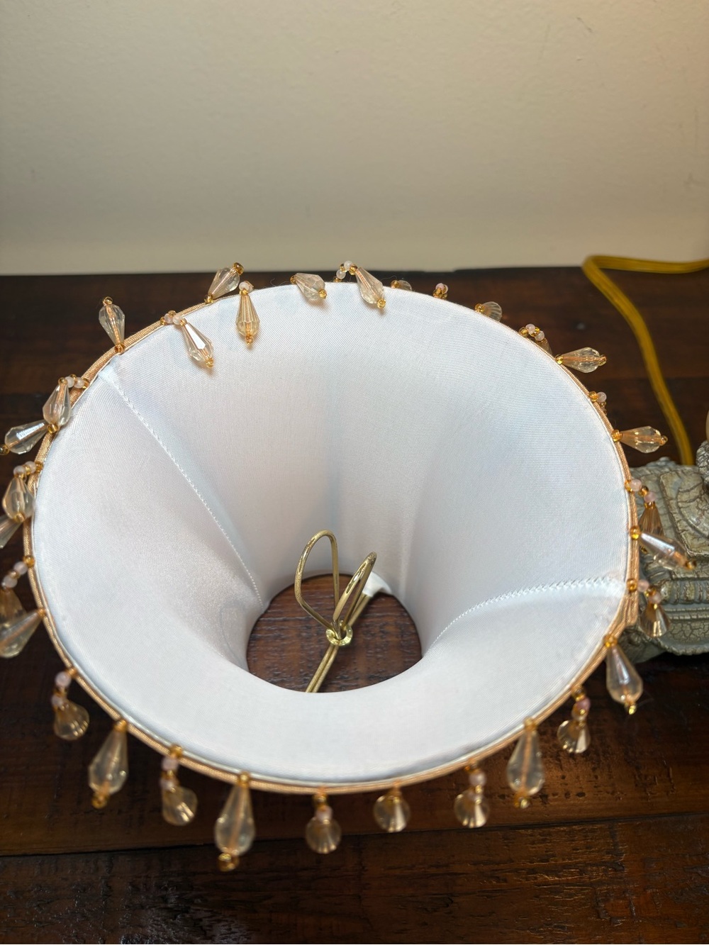 Vintage Style Accent Table Lamp / Gold Fabric Shade With Crystal Bead Drops - Picture 8 of 10